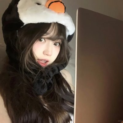 顶楼左边那栋房子